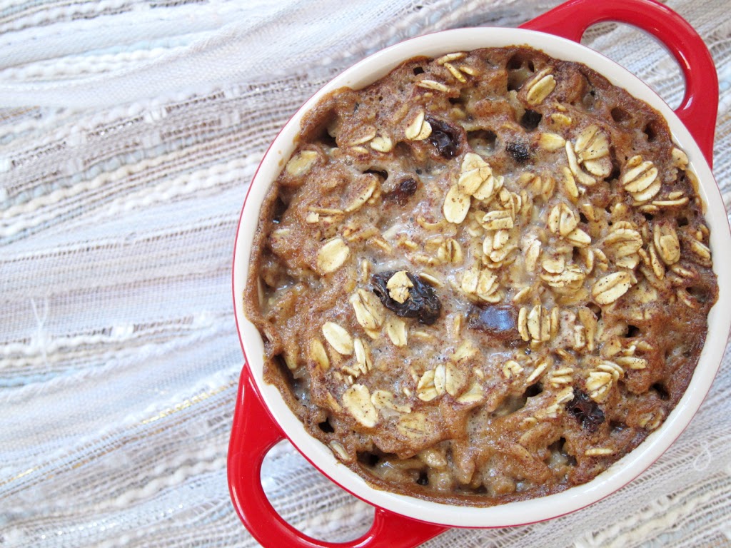 Oatmeal-Raisin Cookie Baked Oatmeal | The Oatmeal Artist